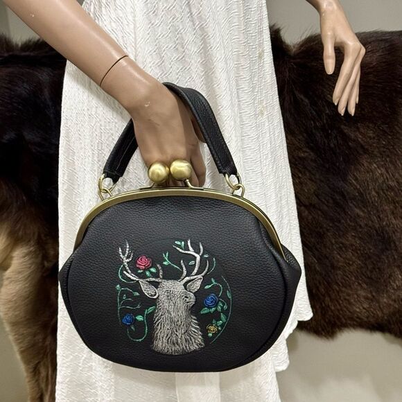 Hand-Tooled & Deer Texture Cowhide Handmade Kisslock Round Bag, Multi Use Style - Picture 4 of 16